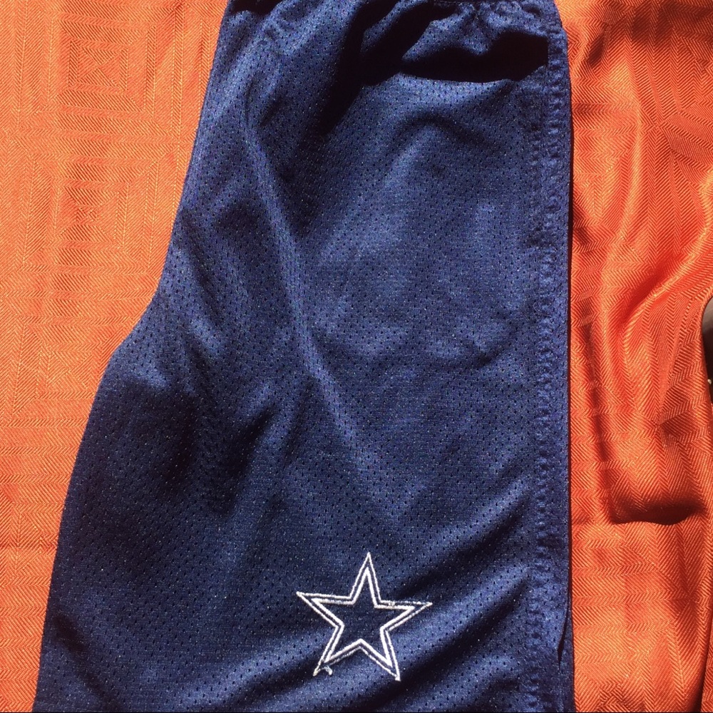 NFL Reebox Shorts - Picture 4 of 4